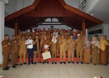 Bupati Cen Sui Lan Apresiasi Pengabdian ASN Purna Tugas, Tegaskan Dedikasi Tak Pernah Berakhir