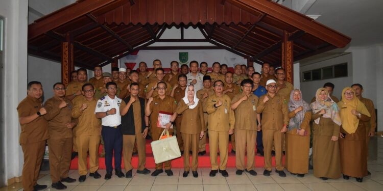 Bupati Cen Sui Lan Apresiasi Pengabdian ASN Purna Tugas, Tegaskan Dedikasi Tak Pernah Berakhir