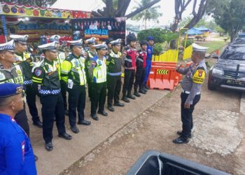 Kasat Lantas Pimpin Patroli Pengamanan, Polres Natuna Jaga Objek Wisata Selama Libur Nataru