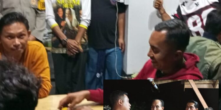 Kapolres Natuna Pantau Poskamling Batu Hitam di Tengah Hujan Rintik, Tegaskan Poskamling Jantung Keamanan Lingkungan