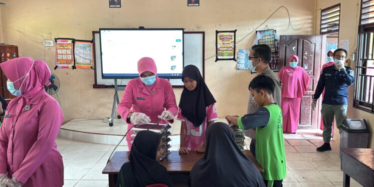 Kemala Bhayangkari Polres Natuna Luncurkan MBG Perdana untuk 1.350 Pelajar Perbatasan