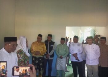 Tinjau Dapur Di Pultibar,Bupati Natuna Usulkan Penambahan Dapur Program Makan Bergizi Gratis di Desa Setumuk
