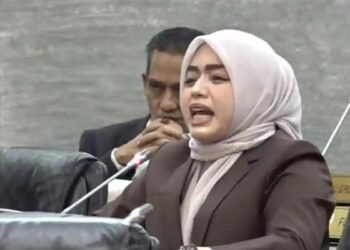 Rapat Paripurna Memanas: Anggota Dewan Kritik Kepemimpinan Zulfadli dan Dugaan Mafia Anggaran di DPRA