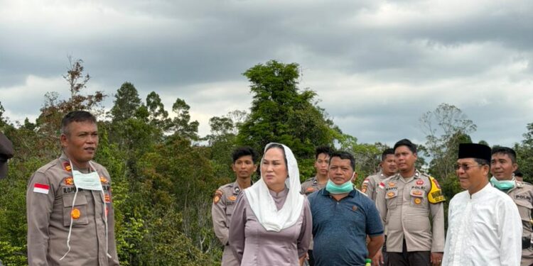 Bupati Natuna Gerak Cepat, Salurkan Bantuan Melalui Dinas Ketahanan Pangan untuk Petani Korban Karhutla Batubi