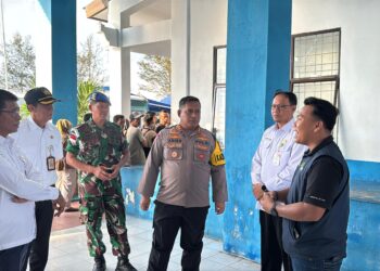 Seluruh Satuan Polres Natuna Turun Langsung, Pelayanan Arus Balik di Pelabuhan Penagi Jadi Prioritas Utama