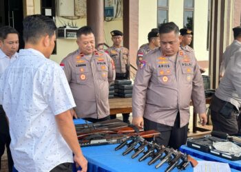 Kapolres Natuna Cek Langsung Senjata Api Anggota, Tegaskan Disiplin dan Profesionalisme Personel