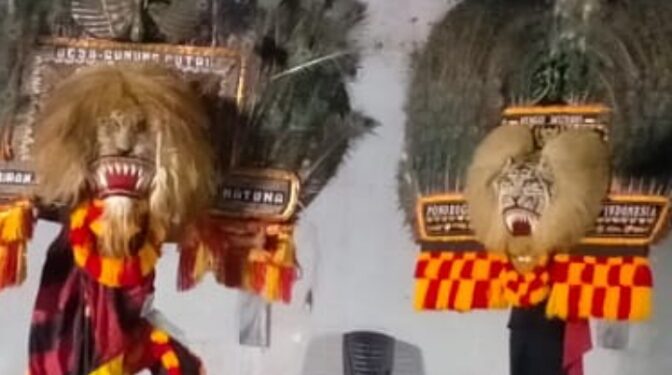 Reog Ponorogo Meriahkan Halal Bihalal di Pantai Piwang ,Kapolres Natuna : Kekayaan Budaya Indonesia Harus Dijaga Bersama