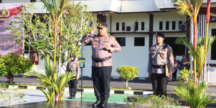 Kapolres Natuna Ajak Personel Jadi Sahabat Masyarakat di Hari Kesadaran Nasional