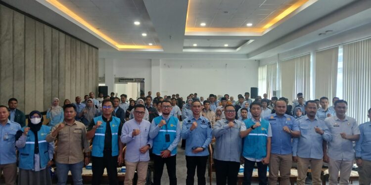 Sekretaris Daerah Kabupaten Solok, Medison ,S.Sos, M.Si Buka Rapat Koordinasi dan Evaluasi sekaligus Sosialisasi BPBL