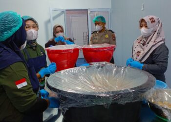 Polres Lingga dan Dinkes Uji Laboratorium MBG, Pastikan Makanan Aman dan Higienis