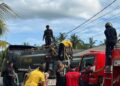 Damkar, Mobil Tangki dan Water Cannon Polres Natuna Bergerak Cepat Padamkan Kebakaran Kos-Kosan di Padang Kurak