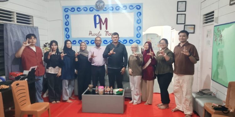 Plt, Camat Singkep Barat Penuhi Undangan Direktur Bimbel Privata Moa