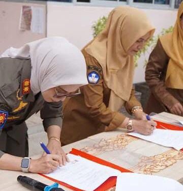 Perkuat Disiplin Dan Karakter Siswa, SMKN 3 Payakumbuh Gandeng Satpol PP Lewat MoU
