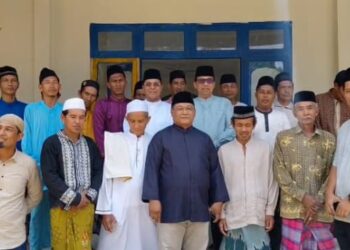 Masjid Baitunnur Sebala Direnovasi, Warga Sampaikan Terima Kasih kepada Bupati Cen Sui Lan