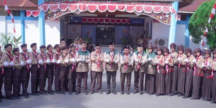 Bupati Solok Lepas Kontingen Jambore Nasional XII Kwarcab 0302 Gerakan Pramuka Kabupaten Solok