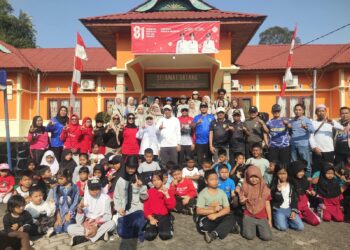 Wabup Novrizal Lepas Gerak Jalan HUT KE-81 RI, Tekankan Semangat Kebersamaan dan Nasionalisme