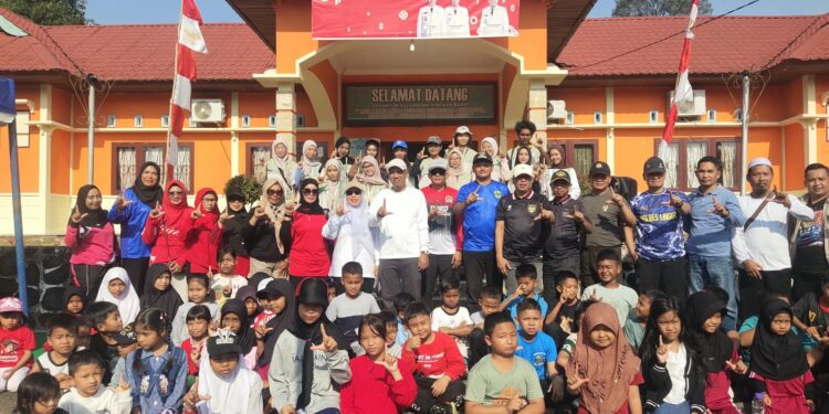 Wabup Novrizal Lepas Gerak Jalan HUT KE-81 RI, Tekankan Semangat Kebersamaan dan Nasionalisme