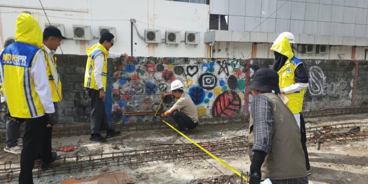 Dinas PUPR Kota Solok Lakukan Monitoring Pembangunan Pasar Kuliner