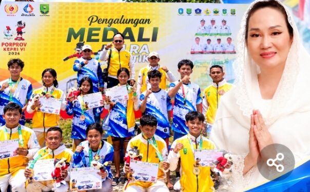 Natuna Pecah Telur di Porprov VI Kepri! Akuatik Sabet Emas Perdana dan Borong 7 Perunggu, Cen Sui Lan Minta Atlet Lebih Semangat Untuk Berburu Medali